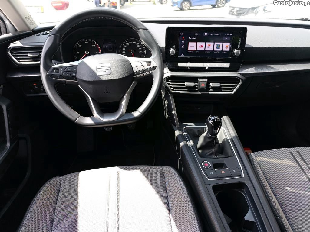 SEAT Leon ST 2.0 TDI Style — fotografia 16
