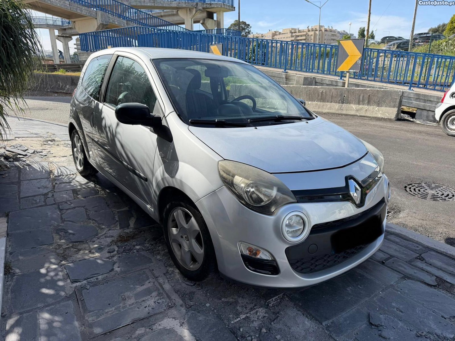 Renault Twingo 1.2 Gasolina 75cv — fotografia 11