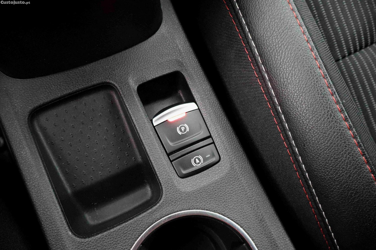 Renault Captur 1.0 TCe RS Line — fotografia 6