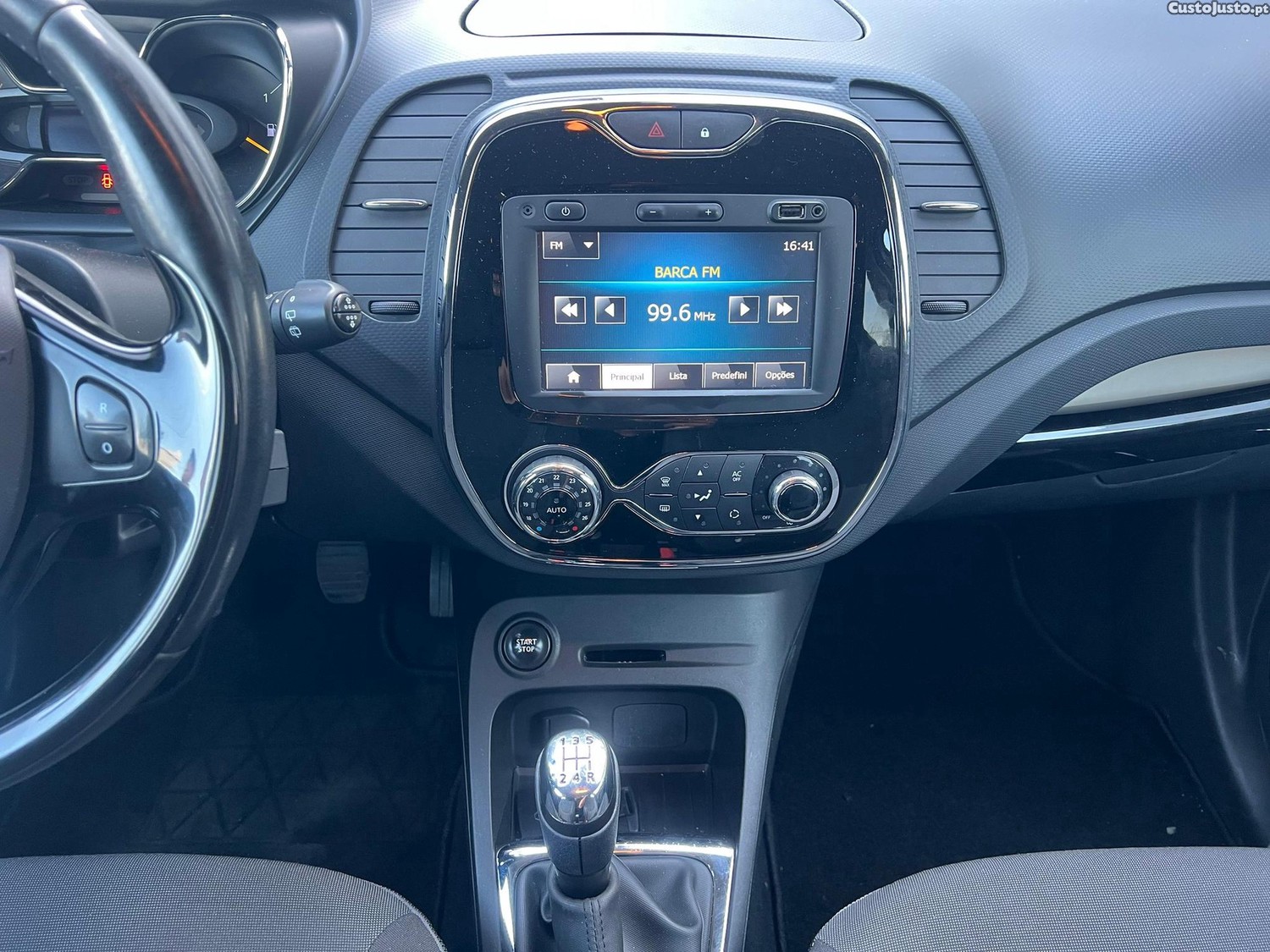 Renault Captur 1.5 dCi Sport — fotografia 10
