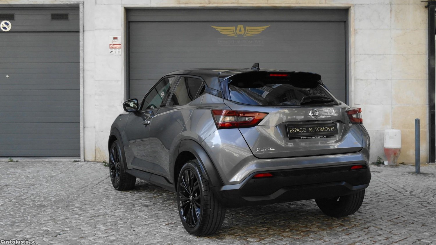 Nissan Juke 1.0 DIG-T Enigma — fotografia 19