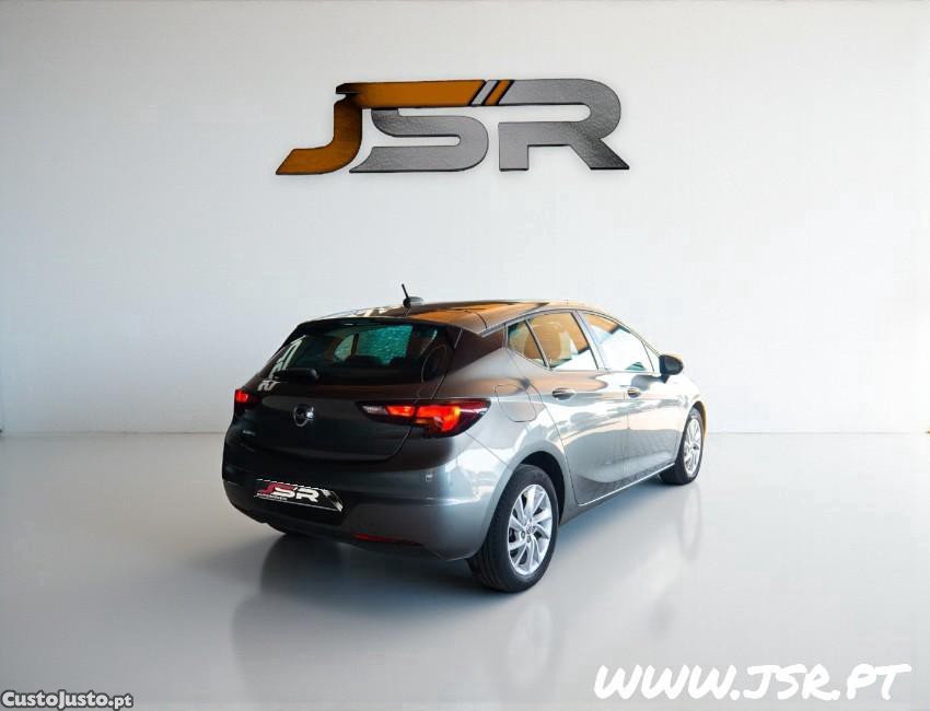 Opel Astra 1.6 CDTI Dynamic S/S — photo 5