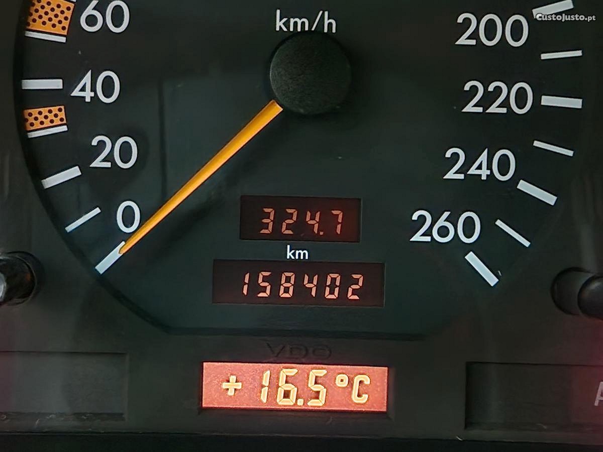 Mercedes-Benz CL 500 V8 Coupe — fotografia 2