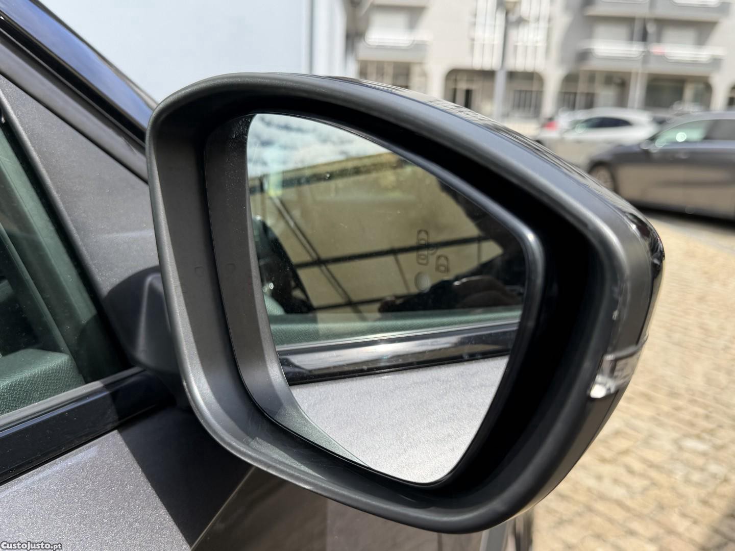 Peugeot 2008 1.5 BlueHDi GT — fotografia 8