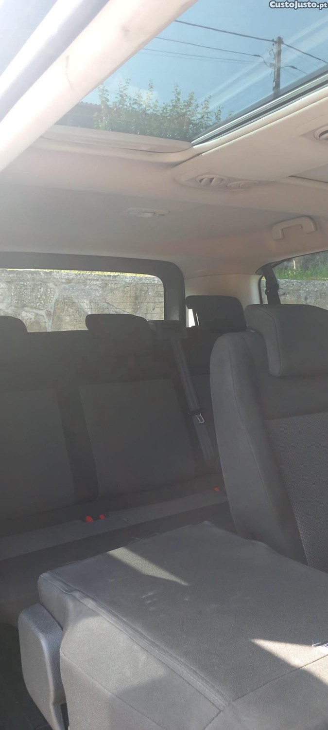 Peugeot Expert Traveller — fotografia 5
