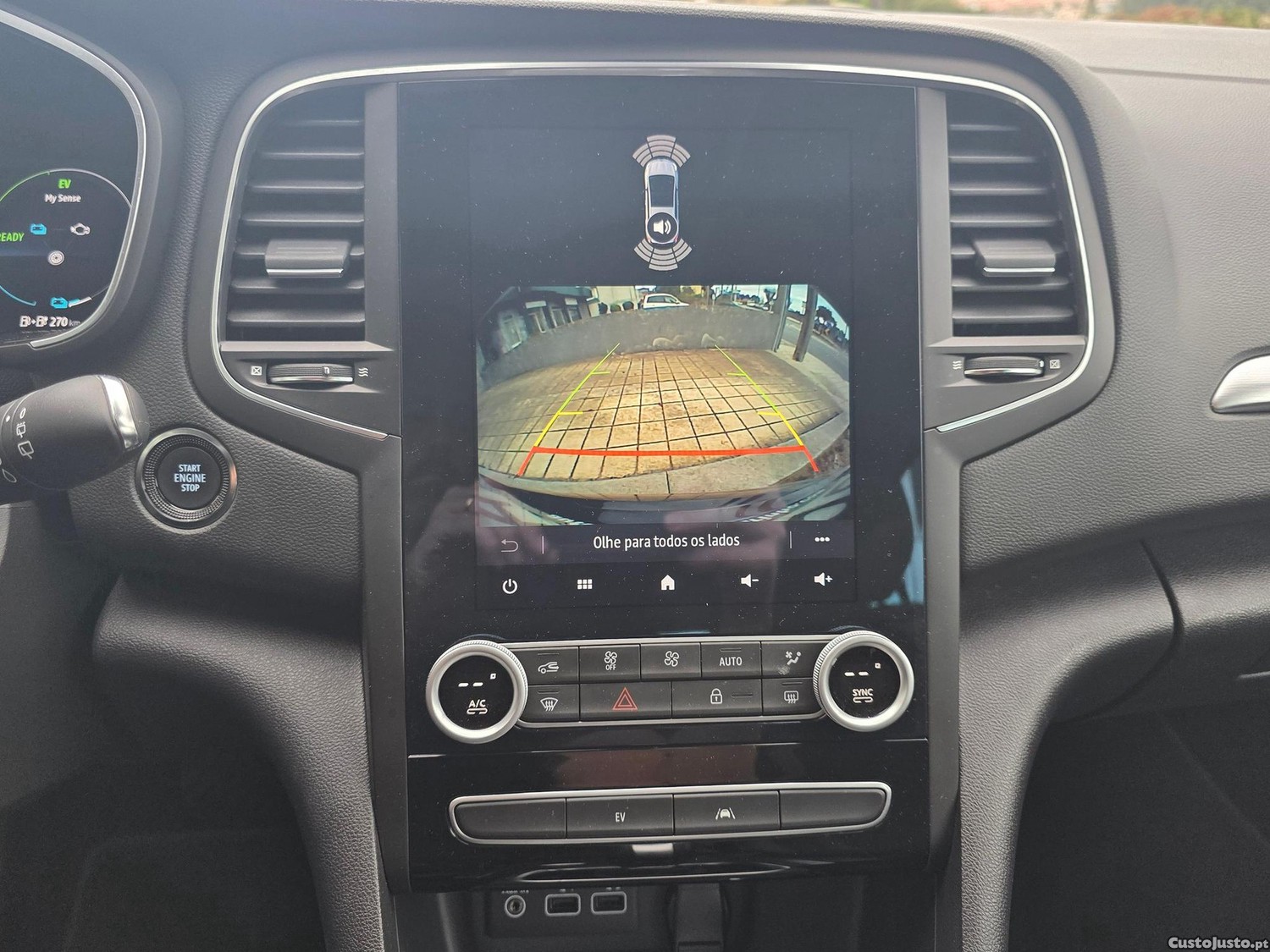 Renault Mégane Sport Tourer 1.6 E-Tech Plug In Hybrid — fotografia 19