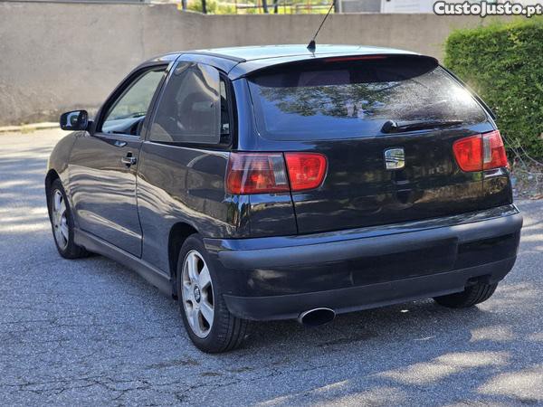 SEAT Ibiza 6K2 — fotografia 7