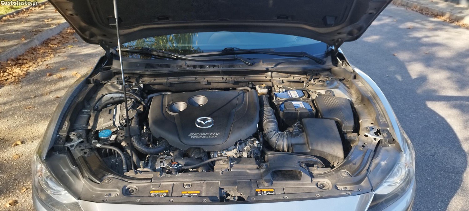 Mazda 6 Nacional 2.2SKY-D Excellence Navi um só dono! — fotografia 7