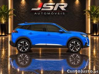 Peugeot 2008 1.2 PureTech Allure Pack — photo 4