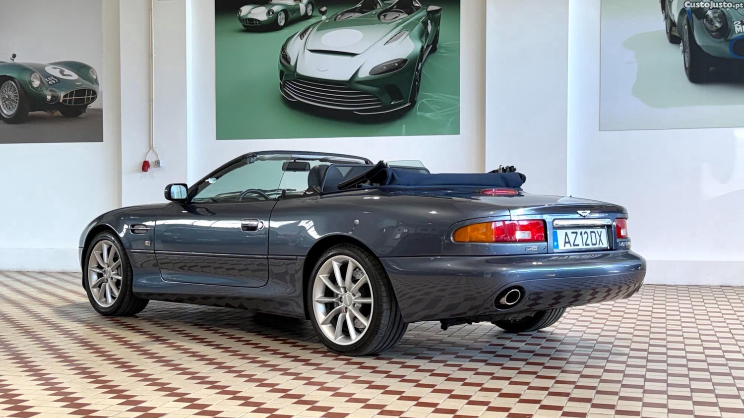 Aston Martin DB7 Vantage Volante Anniversary Edition — fotografia 21