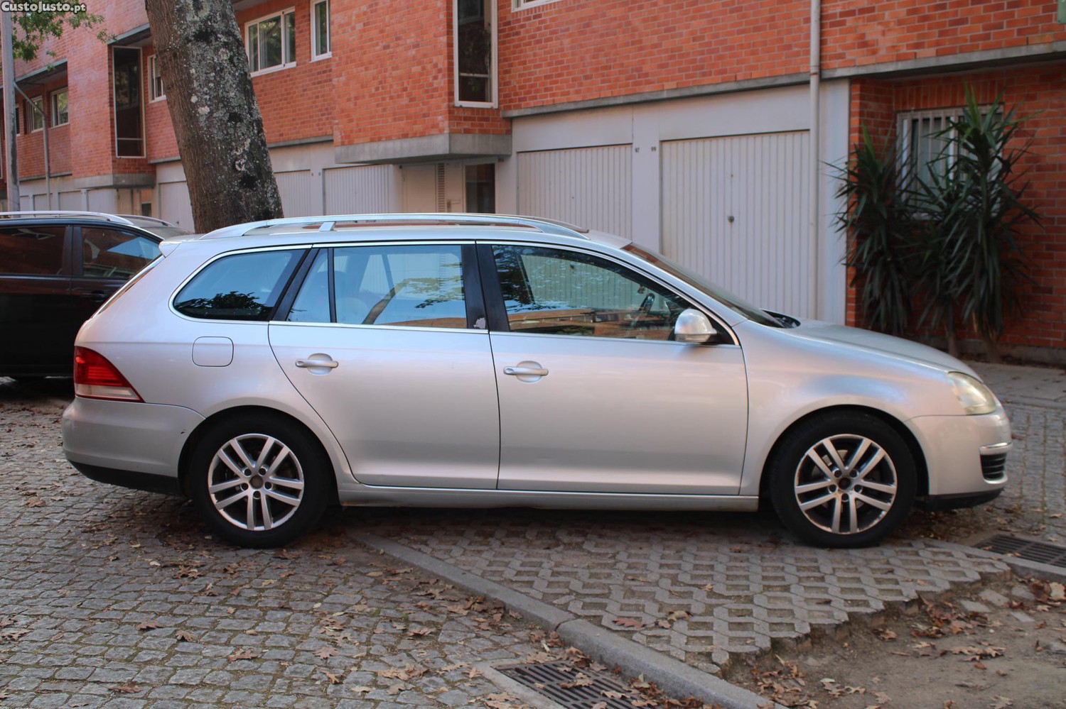 VW Golf Variant 1.9 TDI 2009 - 09 foto 3