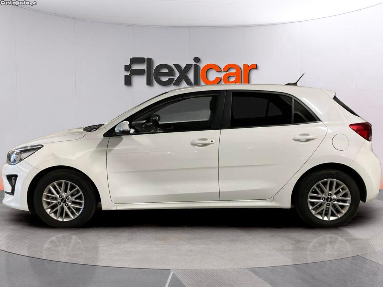 Kia Rio 1.0 T-GDi Wave — fotografia 16