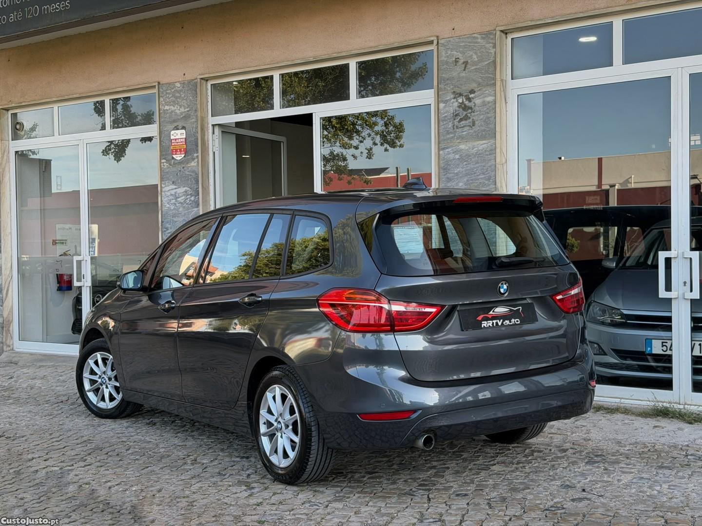 BMW 216 Gran Tourer d 7L Advantage — fotografia 15