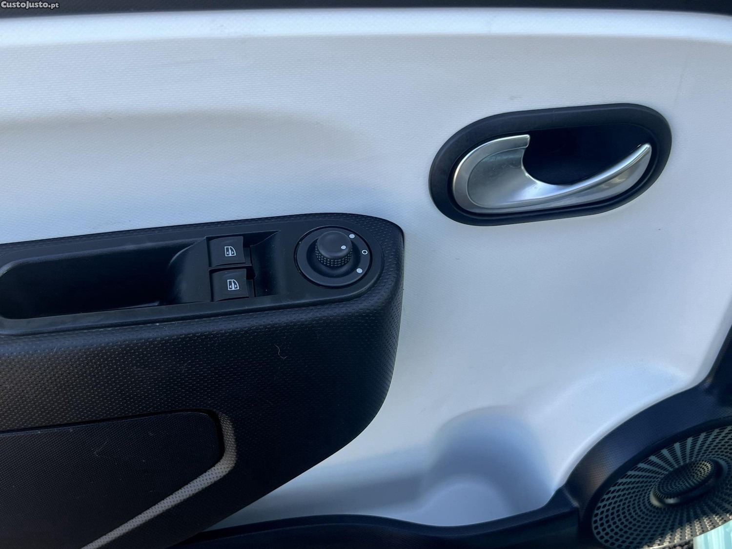 Renault Twingo Facelift — fotografia 12