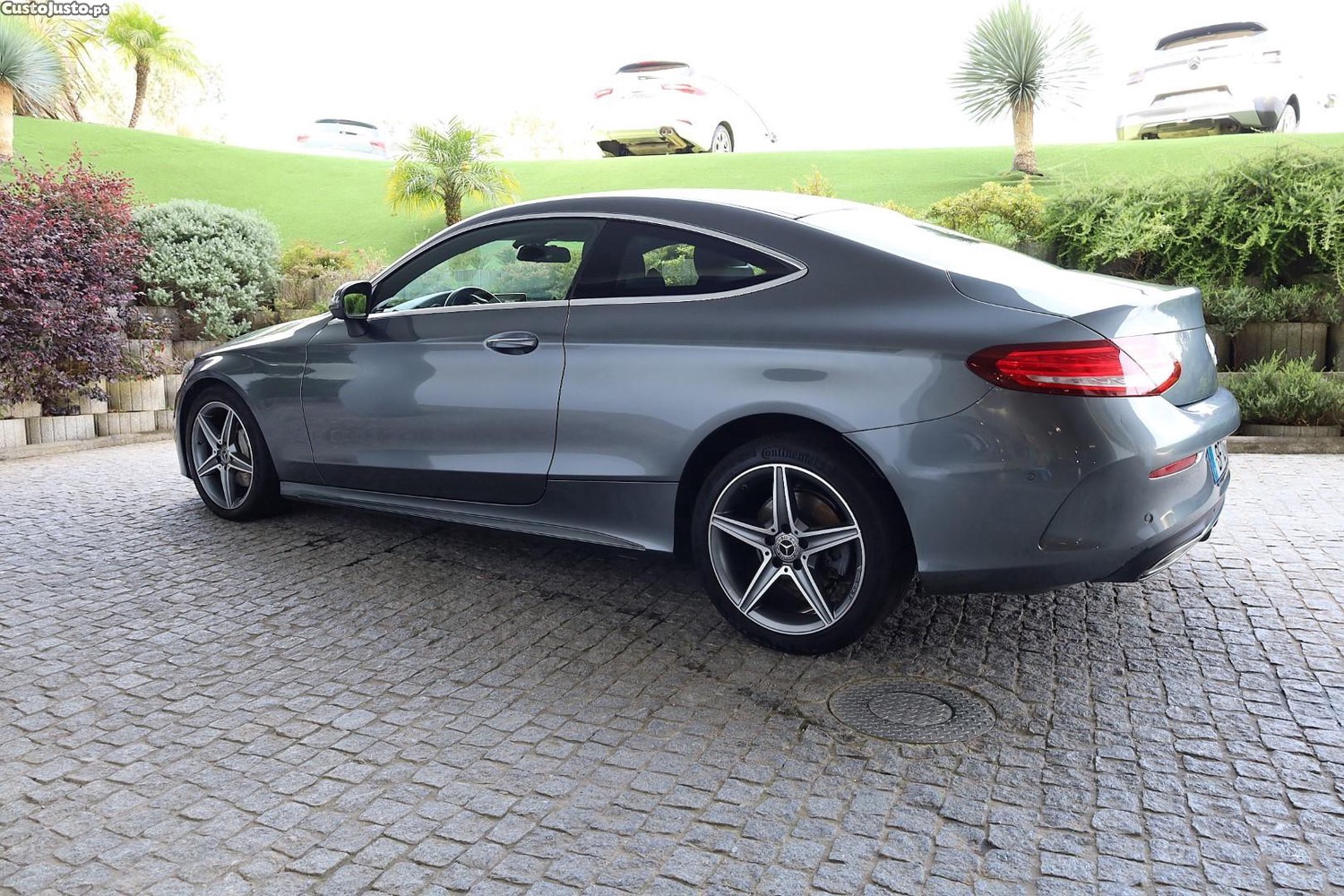 Mercedes-Benz C 180 Coupé AMG — fotografia 13