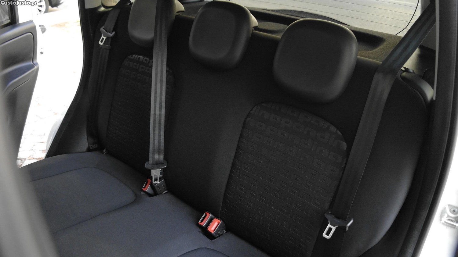 Fiat Panda Pandina 1.0 Hybrid — fotografia 9