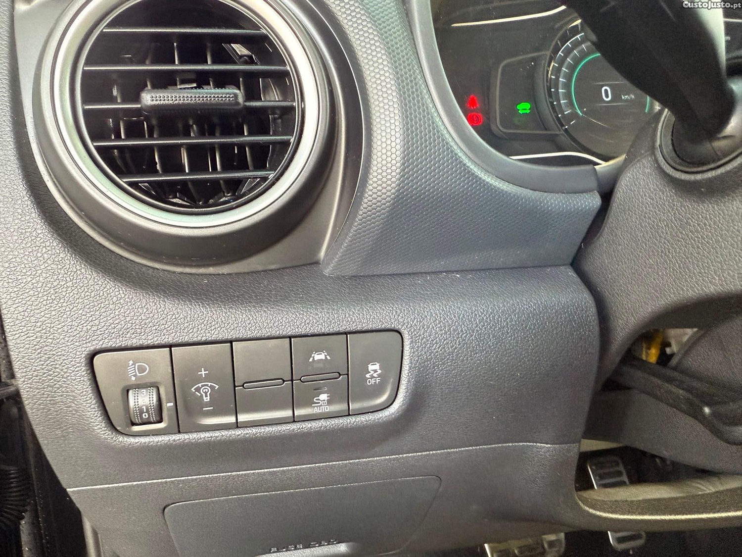 Hyundai Kauai 64kWh Intuitive — fotografia 8