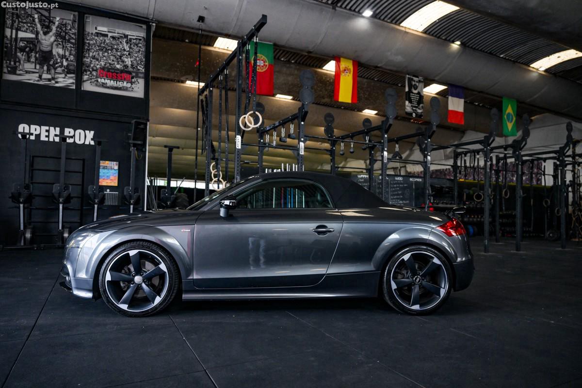 Audi TT Roadster 1.8 TFSi S-line S tronic — fotografia 16
