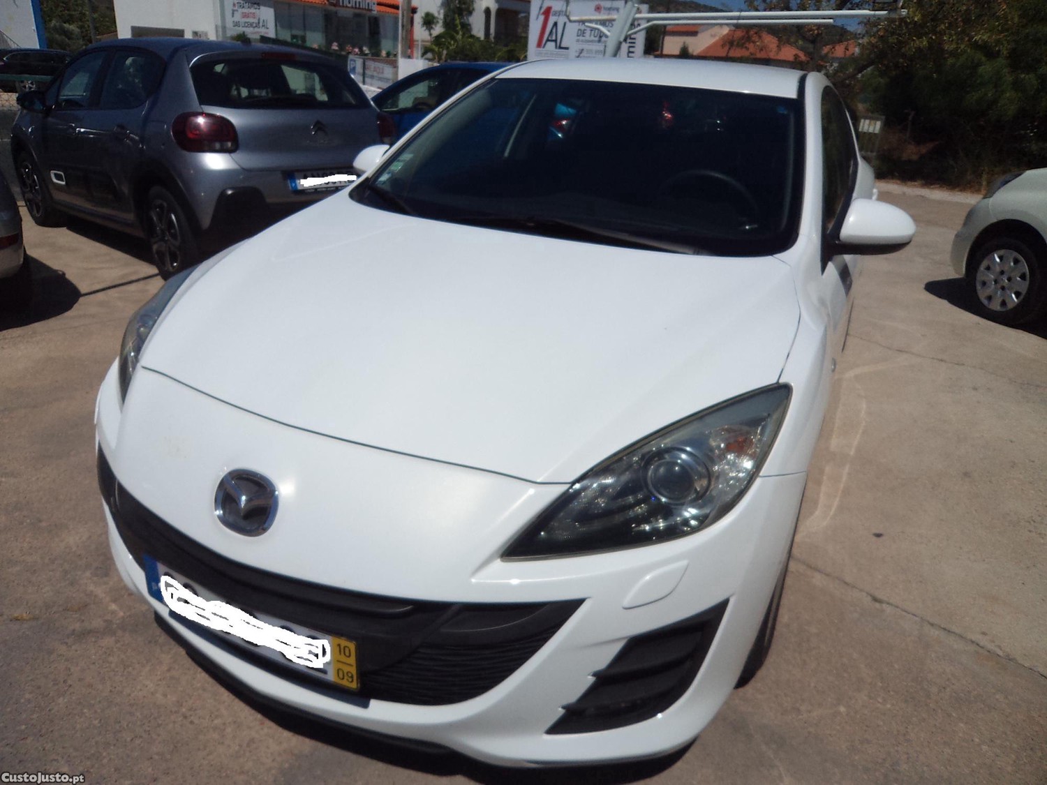 Mazda 3 1.6D — fotografia 8