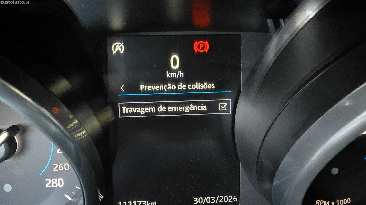 Jaguar XE 2.0 D R-Sport — fotografia 9