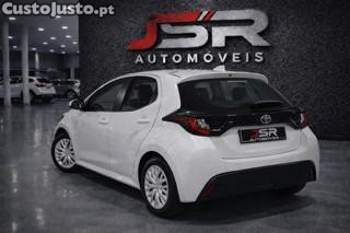 Toyota Yaris 1.0 VVT-i Comfort — photo 4