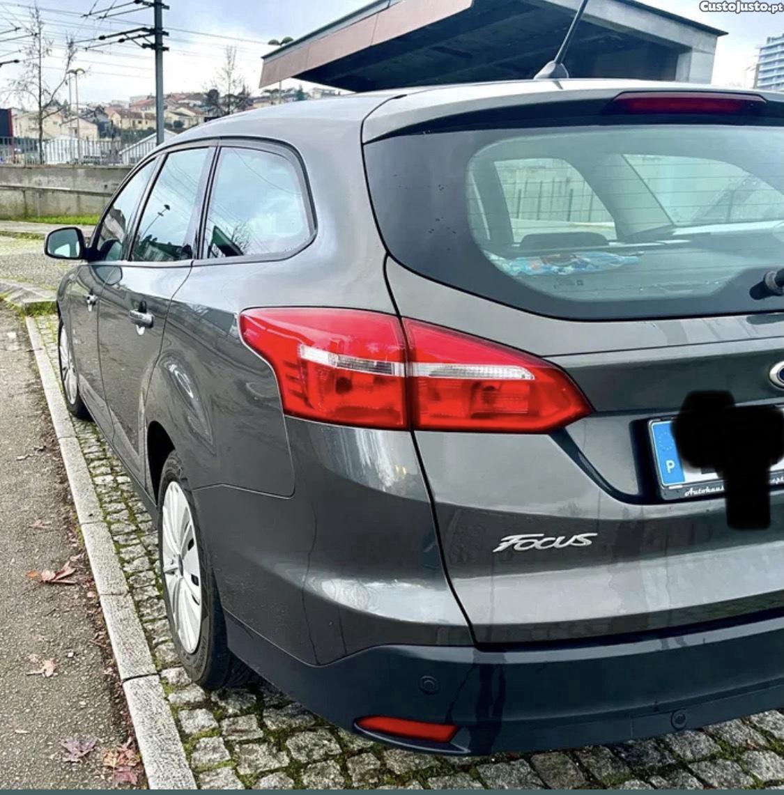 Ford Focus Sw 1.5 Tdci — fotografia 5