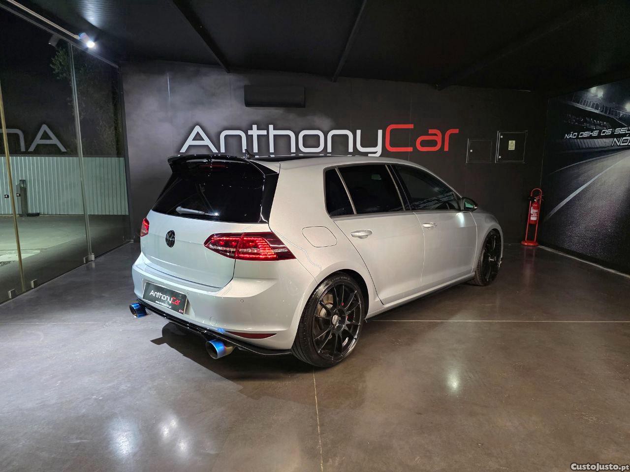 Volkswagen Golf 7 GTI CLUBSPORT 265CV — fotografia 8
