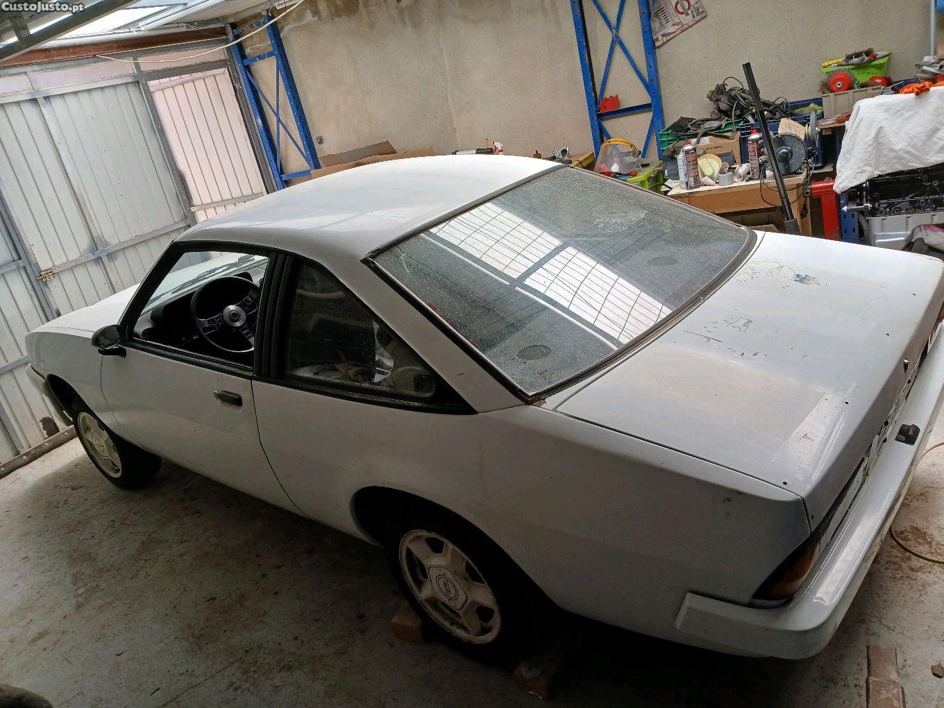 Opel Manta 2.0 fase 2 — fotografia 4