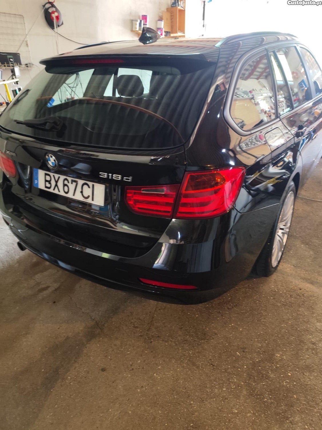 BMW 318 D Xdrive — fotografia 5
