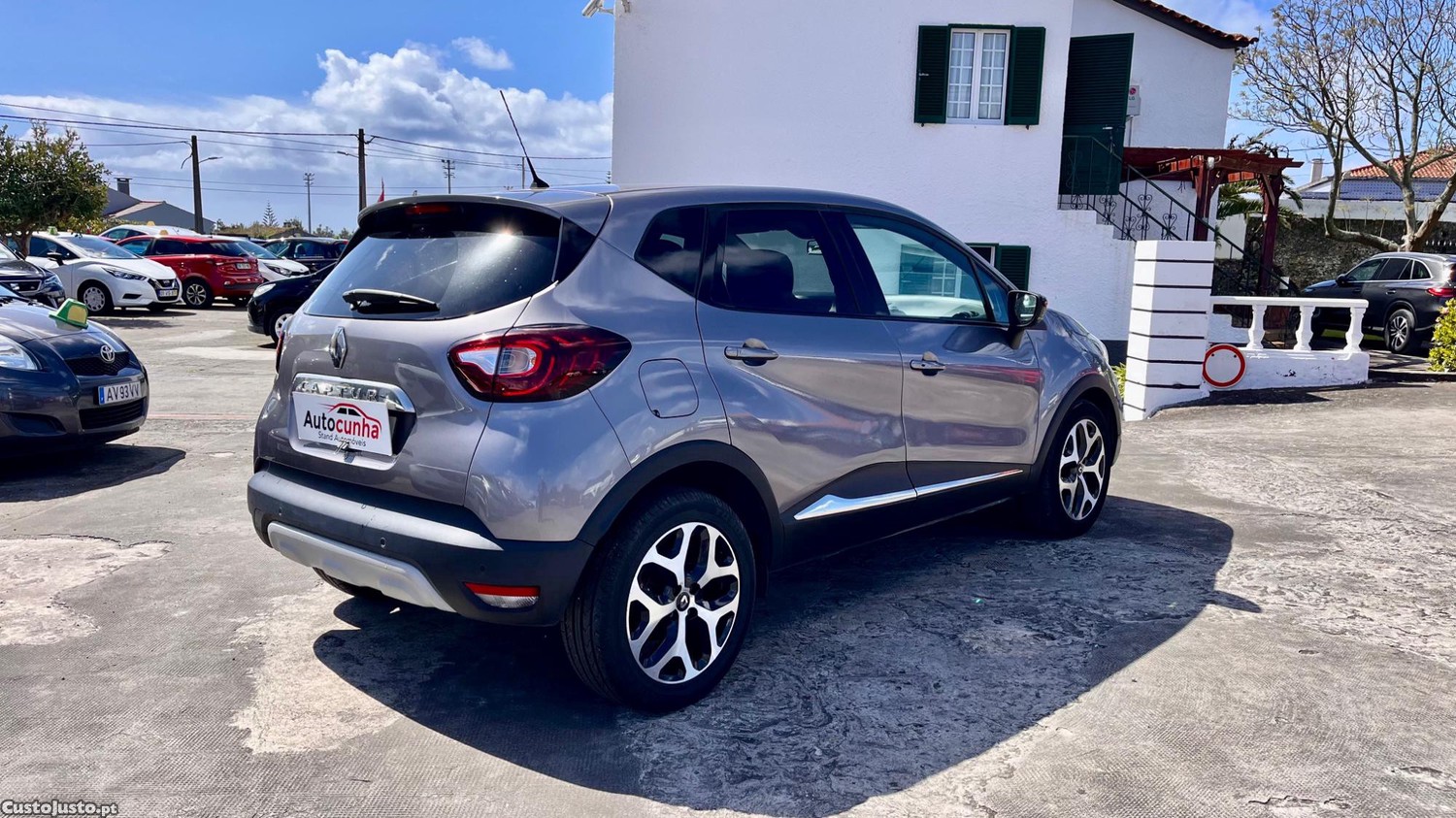 Renault Captur 1.5 DCI LUXE — photo 2