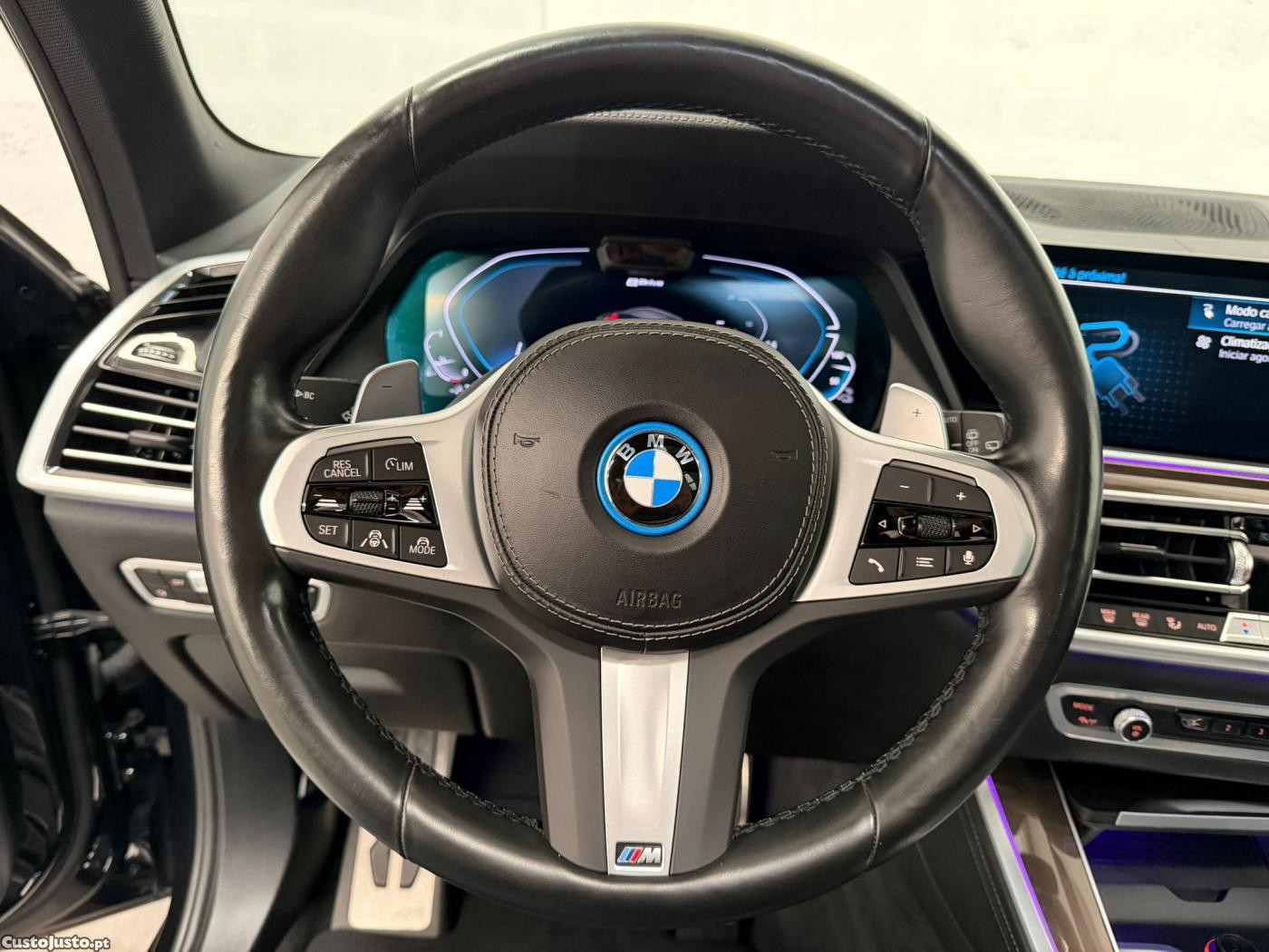 BMW X5 45 e xDrive Pack M — fotografia 8