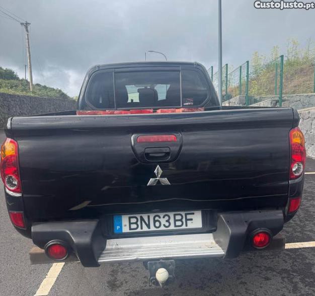 Mitsubishi L200 4X4 — photo 4