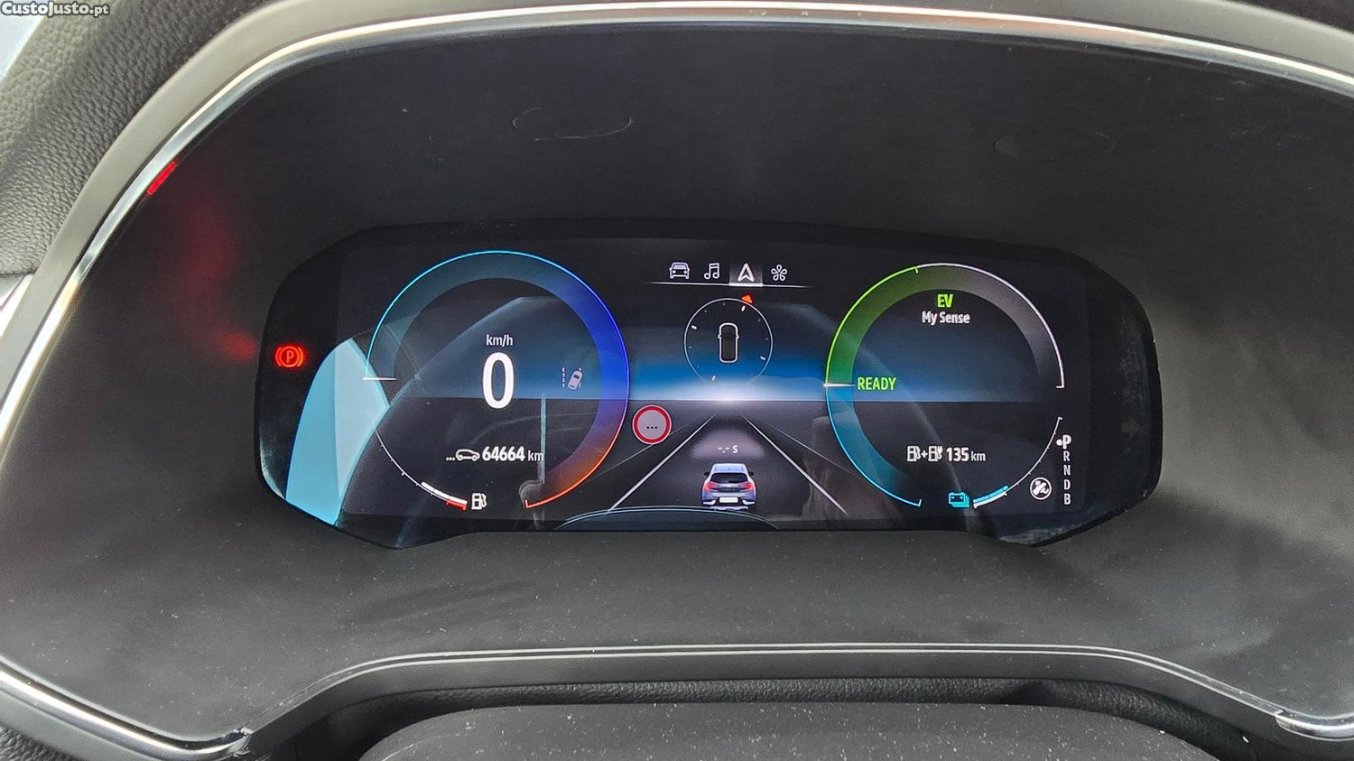 Renault Captur 1.6 E-Tech Plug-In Intens — fotografia 13