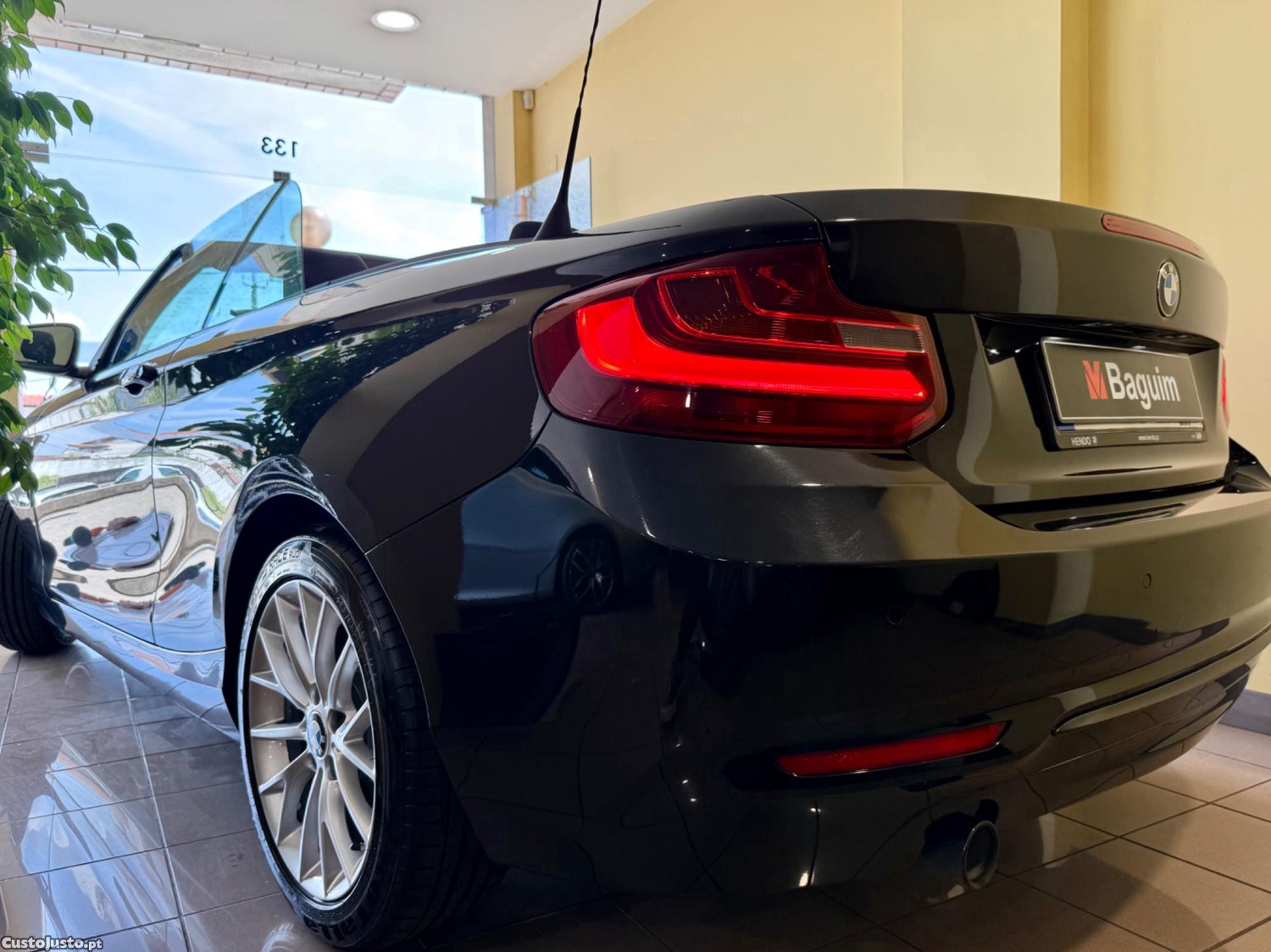 BMW 218 D Cabrio Line Sport — fotografia 3