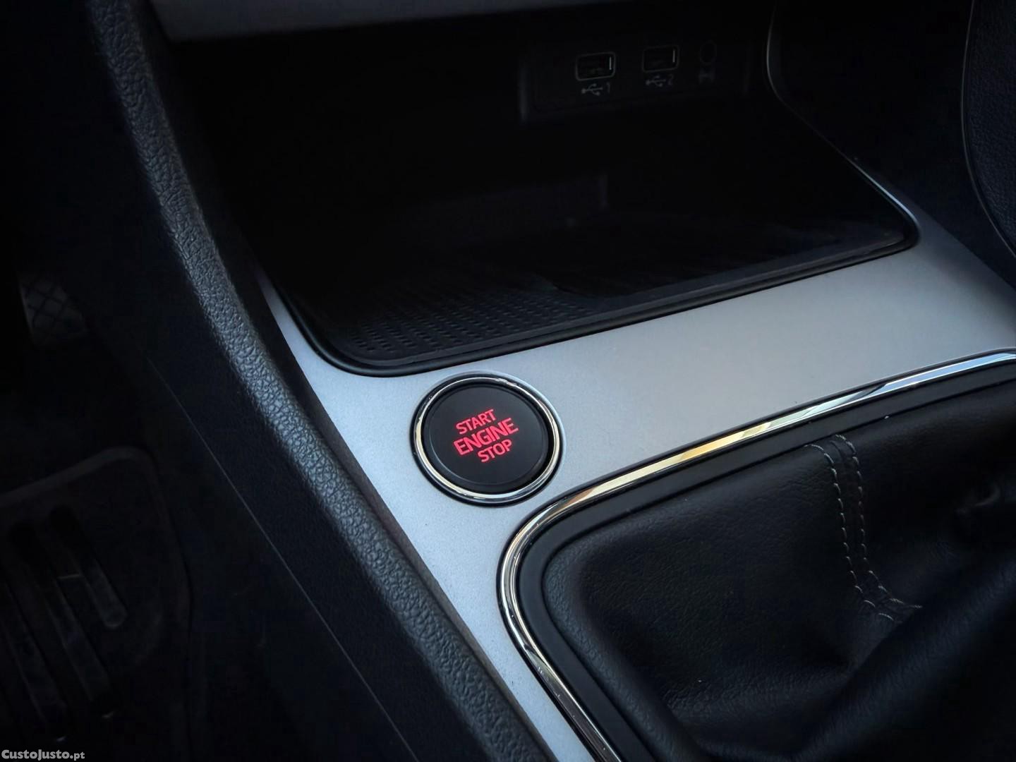 SEAT Leon 1.6 TDI Style S/S — fotografia 9