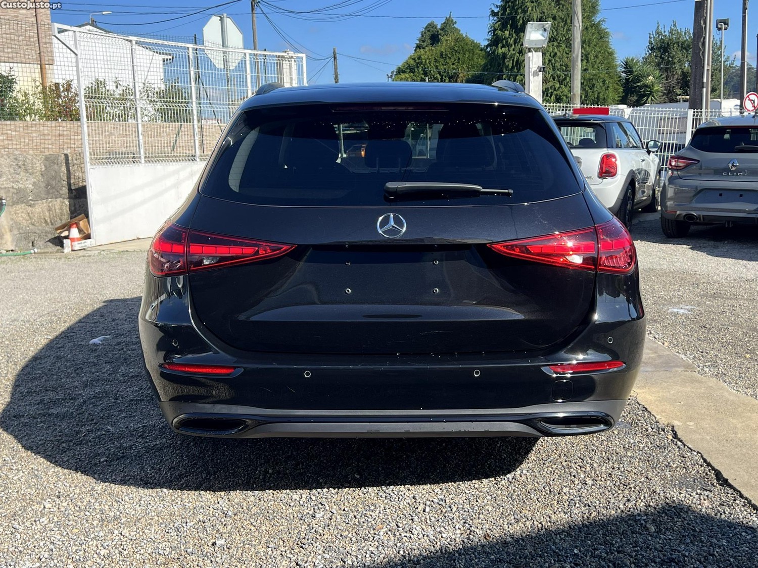 Mercedes-Benz C 220 Avantgarde Night Pack — fotografia 18