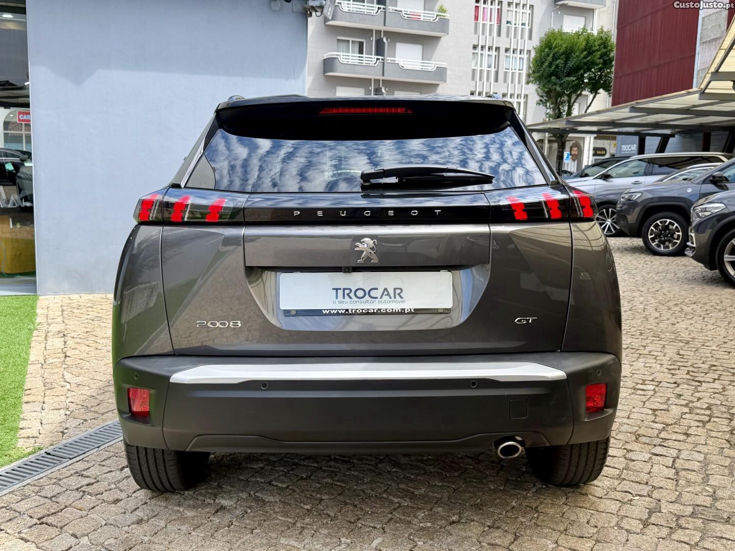 Peugeot 2008 1.5 BlueHDi GT — fotografia 10