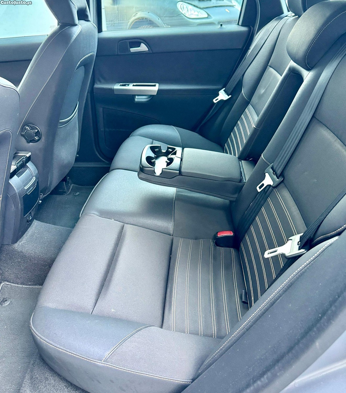 Volvo V50 1.6 D Kinetic — fotografia 6