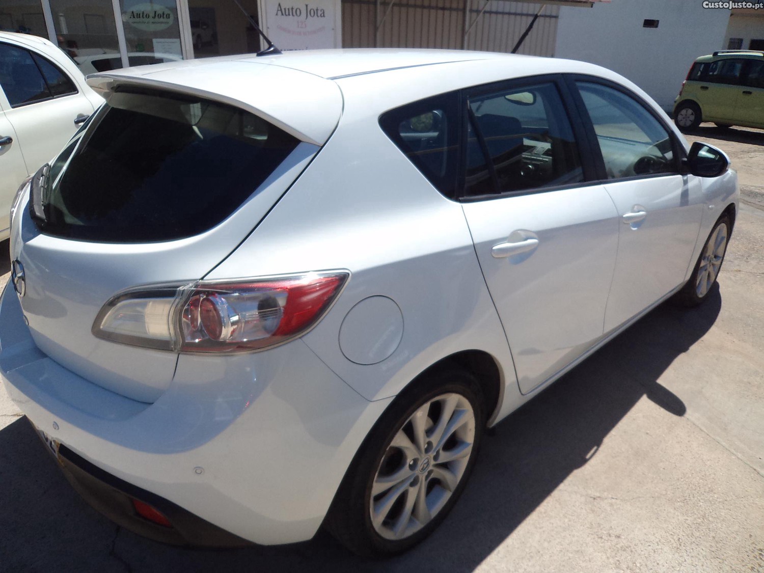Mazda 3 1.6D — fotografia 6