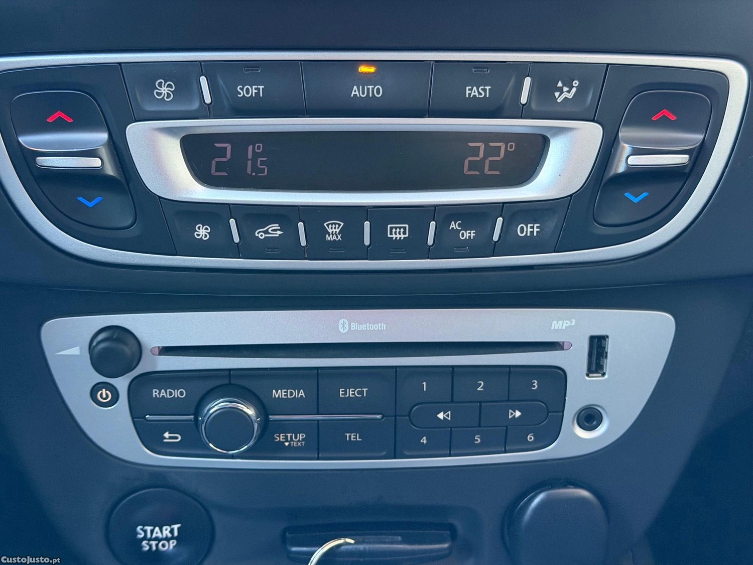 Renault Mégane Sport Tourer 1.5 dCi Dynamique S SS — fotografia 14