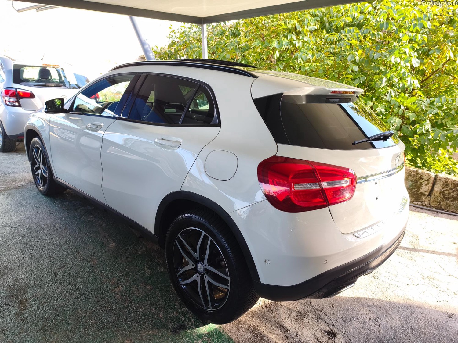 Mercedes-Benz GLA 200 d Urban — photo 3