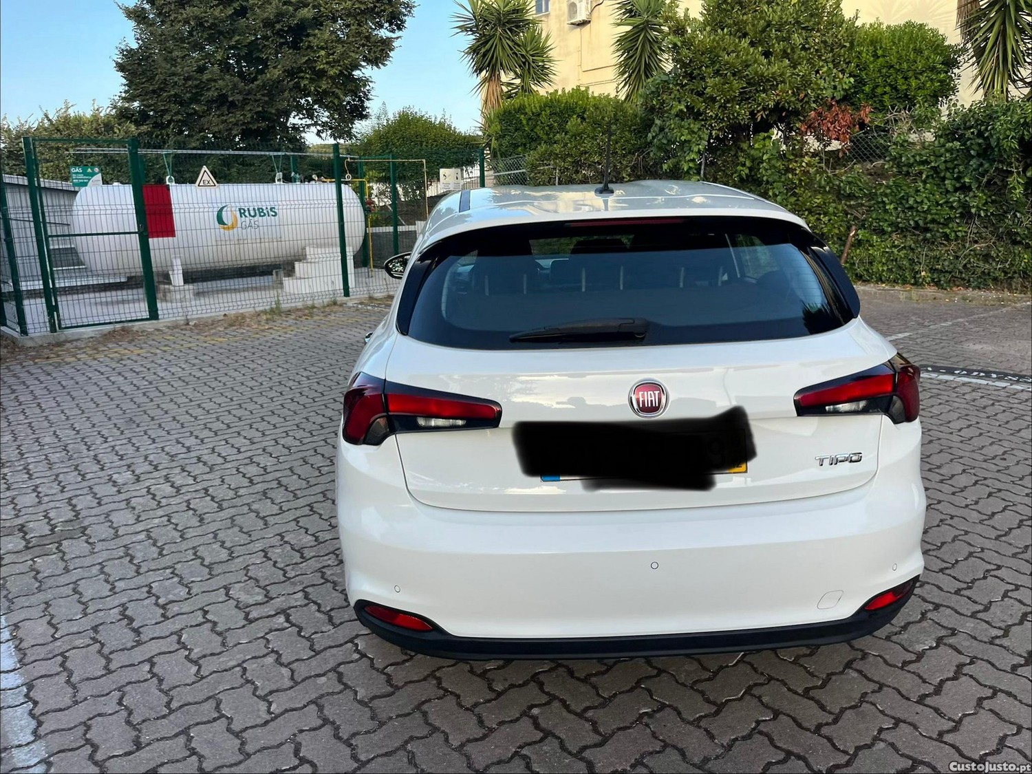 Fiat Tipo 1.3 M-Jet Easy J17 — fotografia 2
