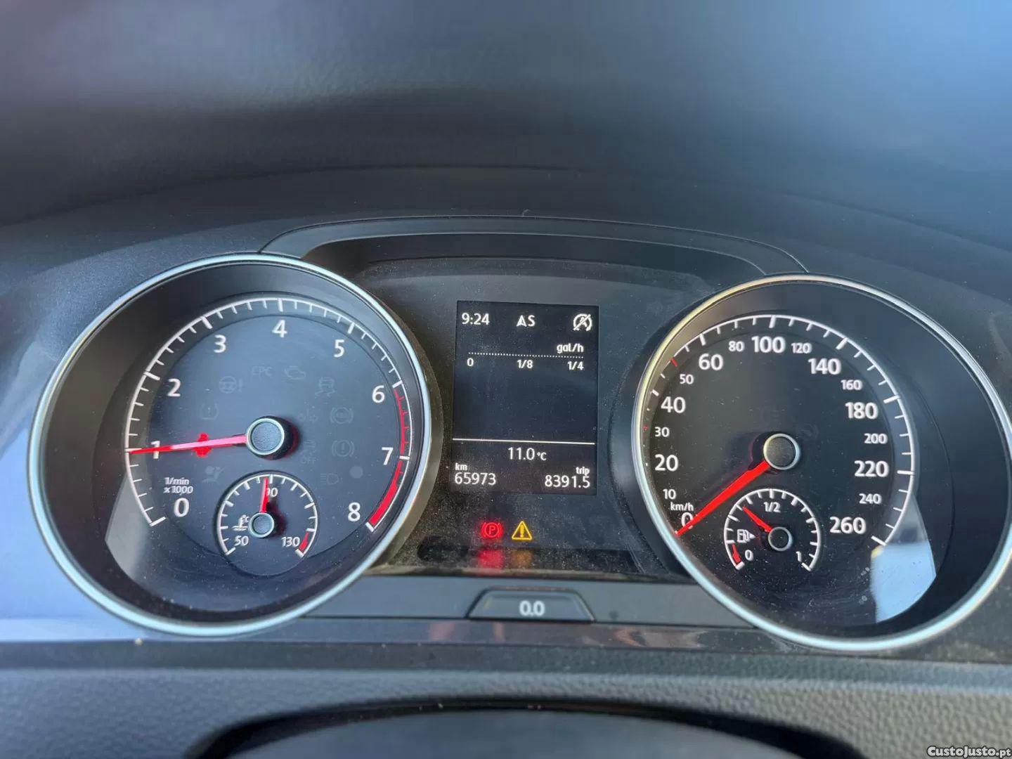 VW Golf 1.0 tsi — photo 3