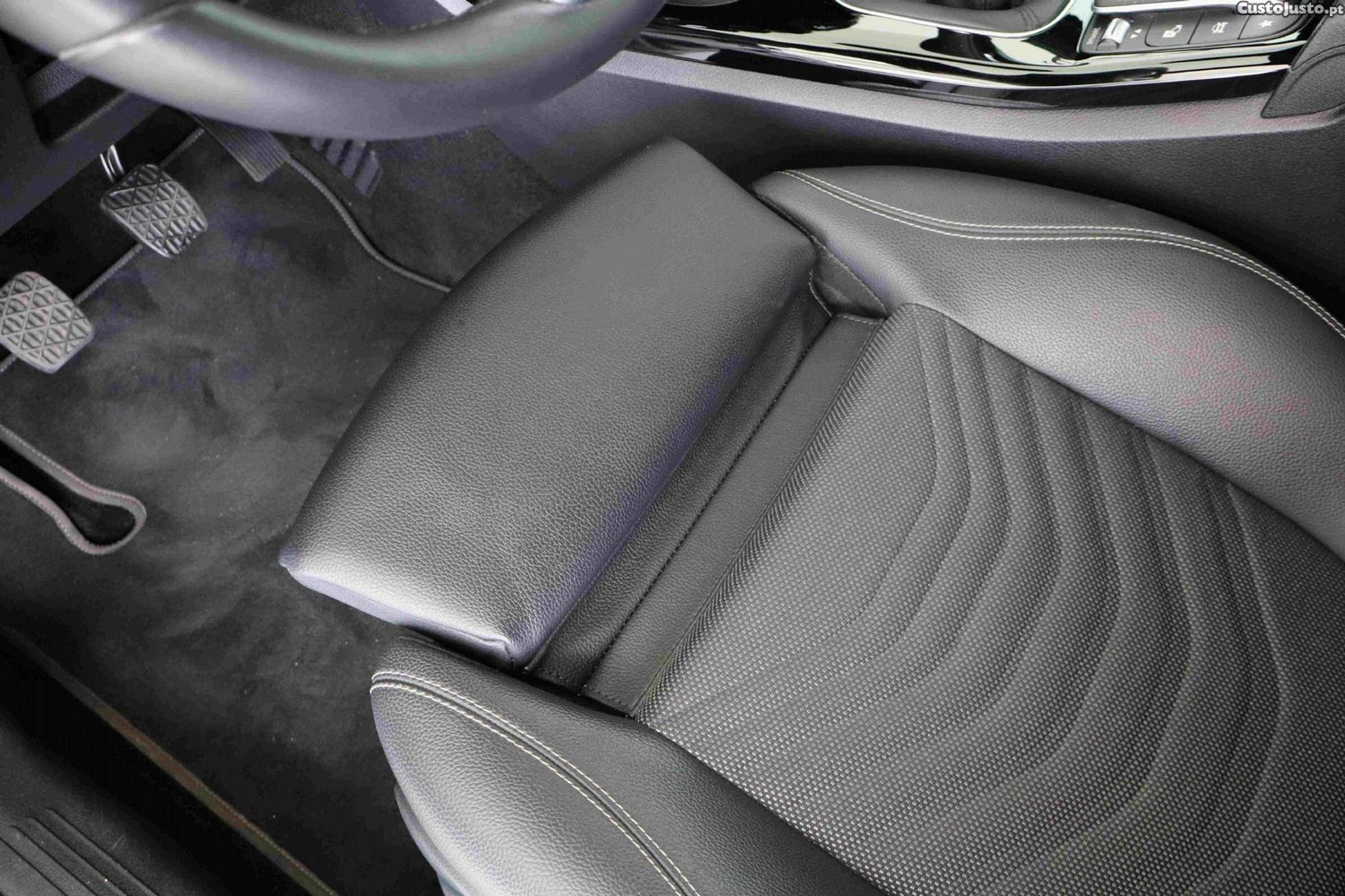 Mercedes-Benz A 160 d Style — fotografia 17