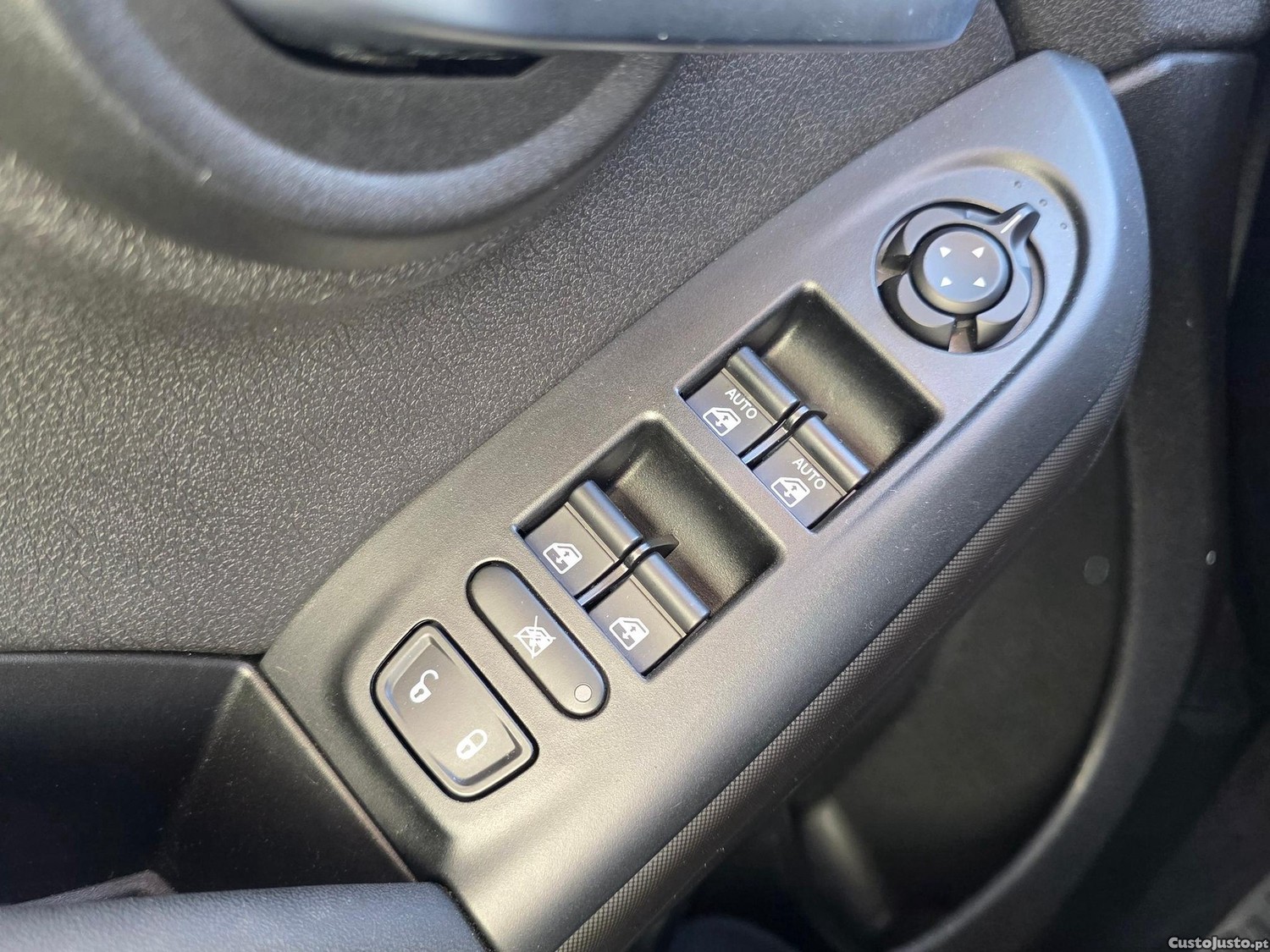 Fiat 500X 1.3 MJ Urban — fotografia 11