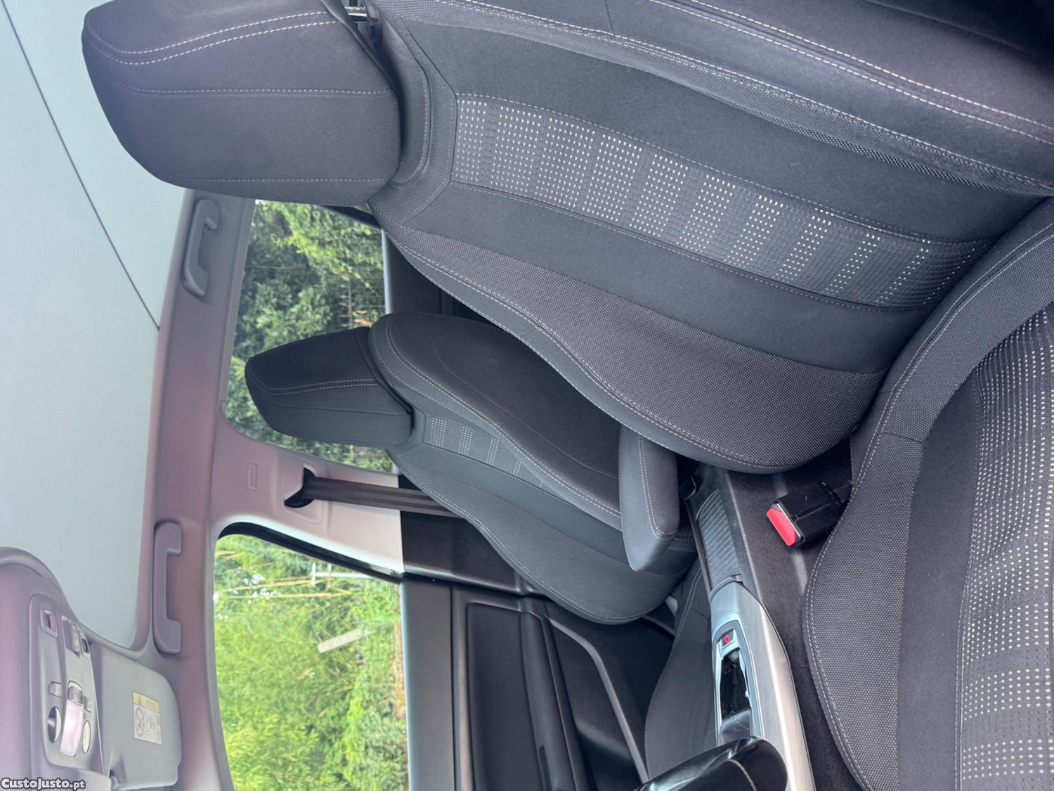 Peugeot 308 1.6 BlueHDi Allure — fotografia 5