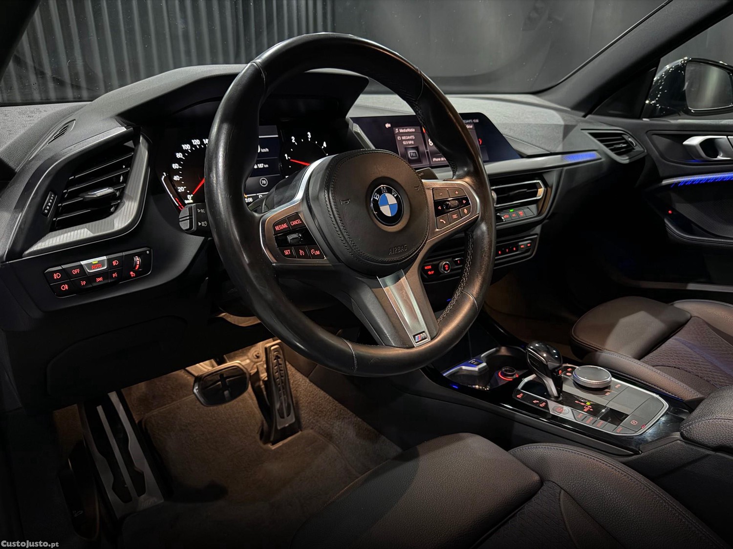 BMW 216 d Pack Desportivo M — fotografia 12