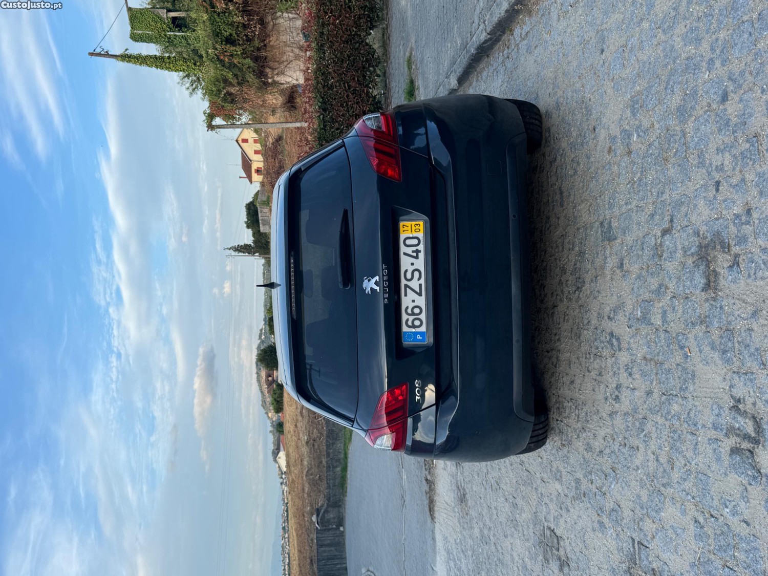 Peugeot 308 1.6 BlueHDi Allure — fotografia 11
