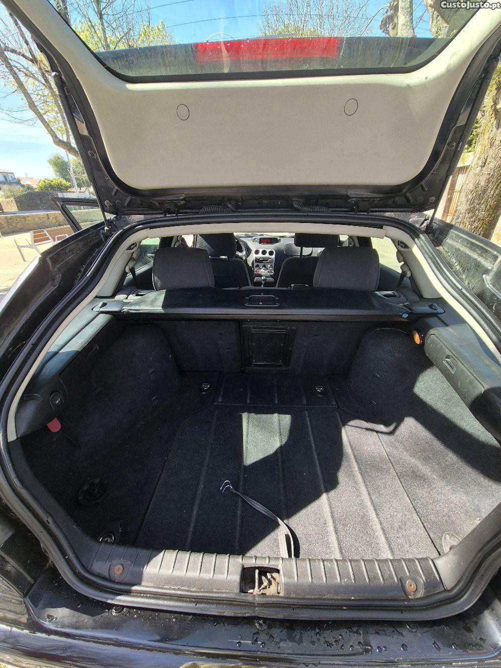 Alfa Romeo 156 SW — fotografia 4