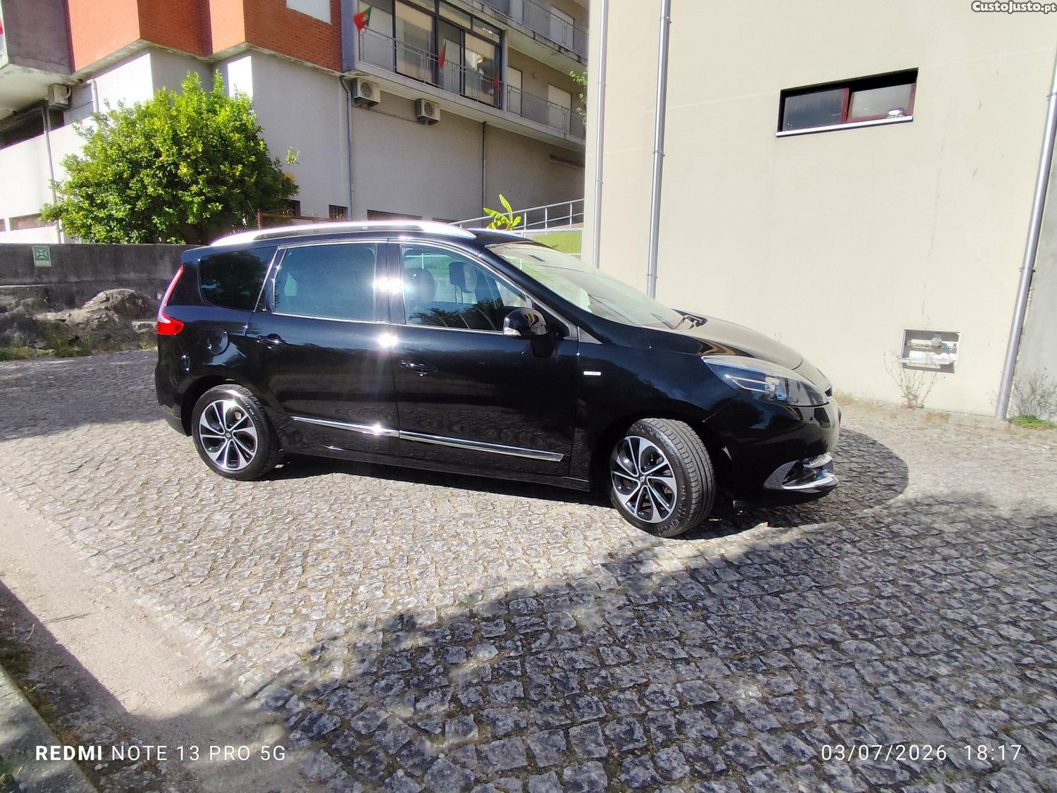 Renault Grand Scénic 1.6 dCi Bose Edition SS — fotografia 7